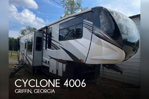 2021 Heartland Cyclone 4006 in griffin GA