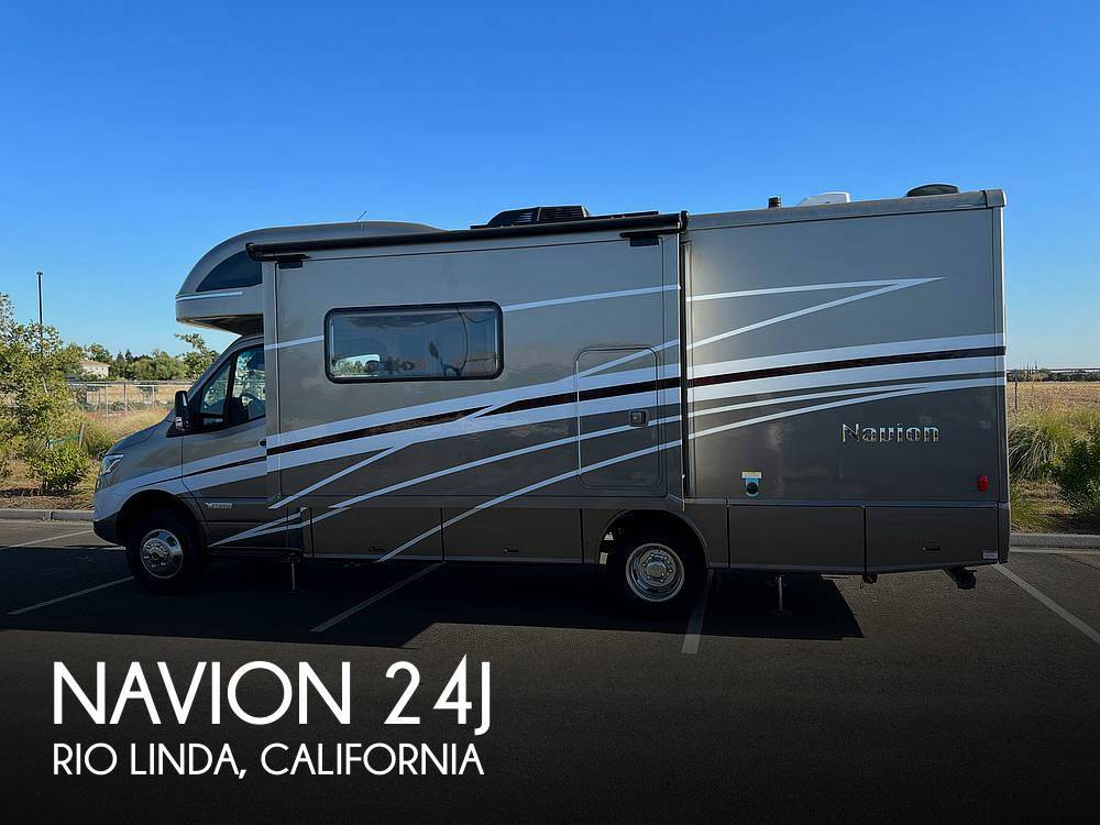 2023 Winnebago Navion 24J in rio linda CA