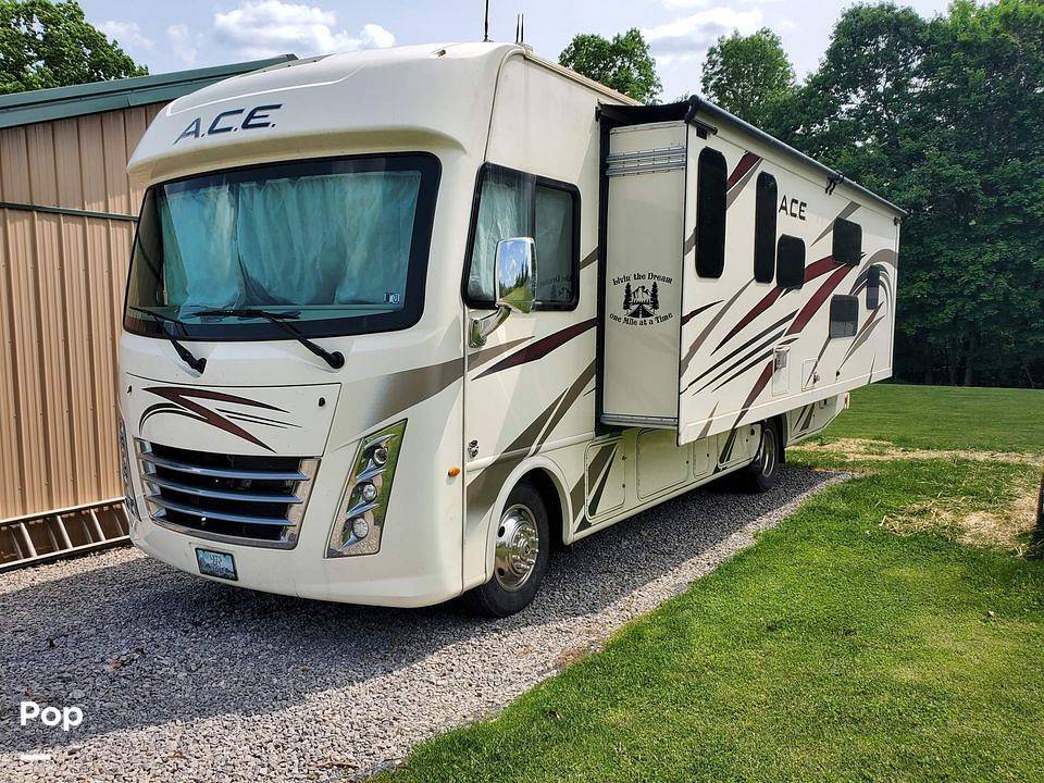 2019 Thor Motor Coach A.C.E. 30.2 in ford city PA