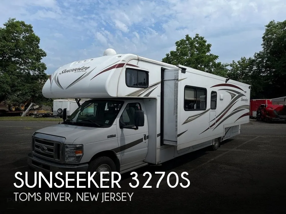 2018 Forest River Sunseeker 3270S RV