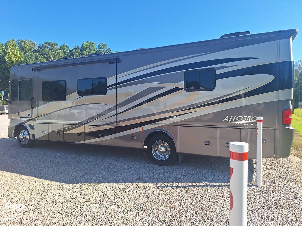 2013 Tiffin Open Road 34TGA in wendell NC