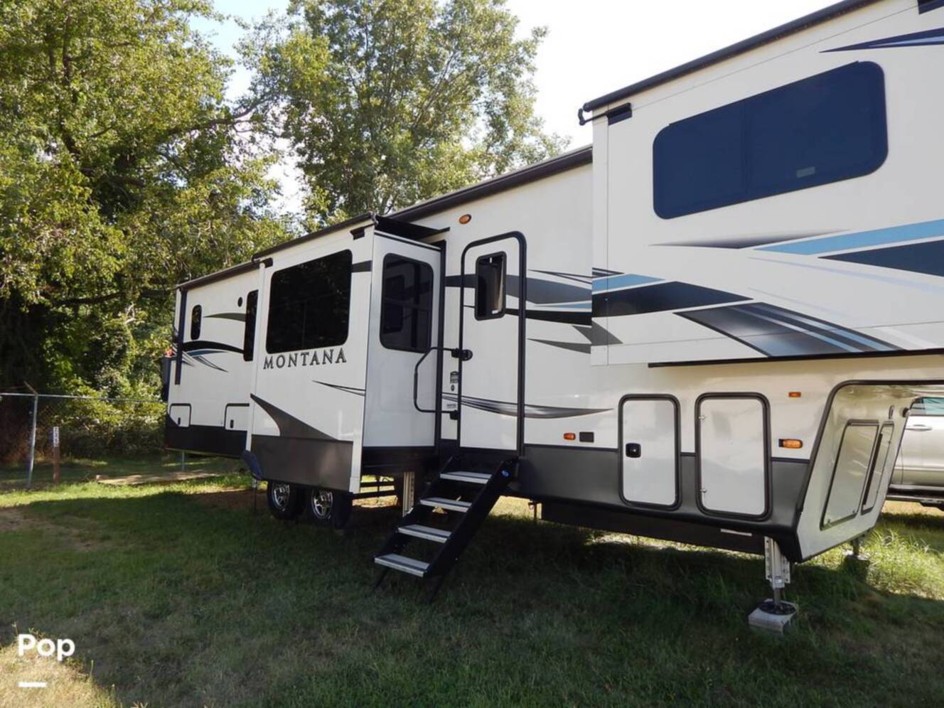 A photo of this 2021 Keystone Montana 3761FL
