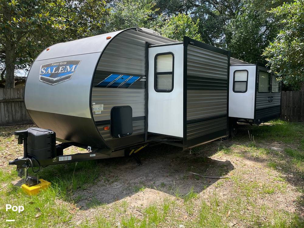 2020 Forest River Salem 32RLDS in liberty TX