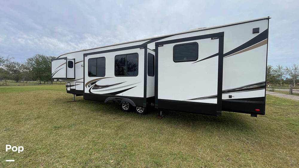 2022 Forest River Sabre 38DBQ in punta gorda FL