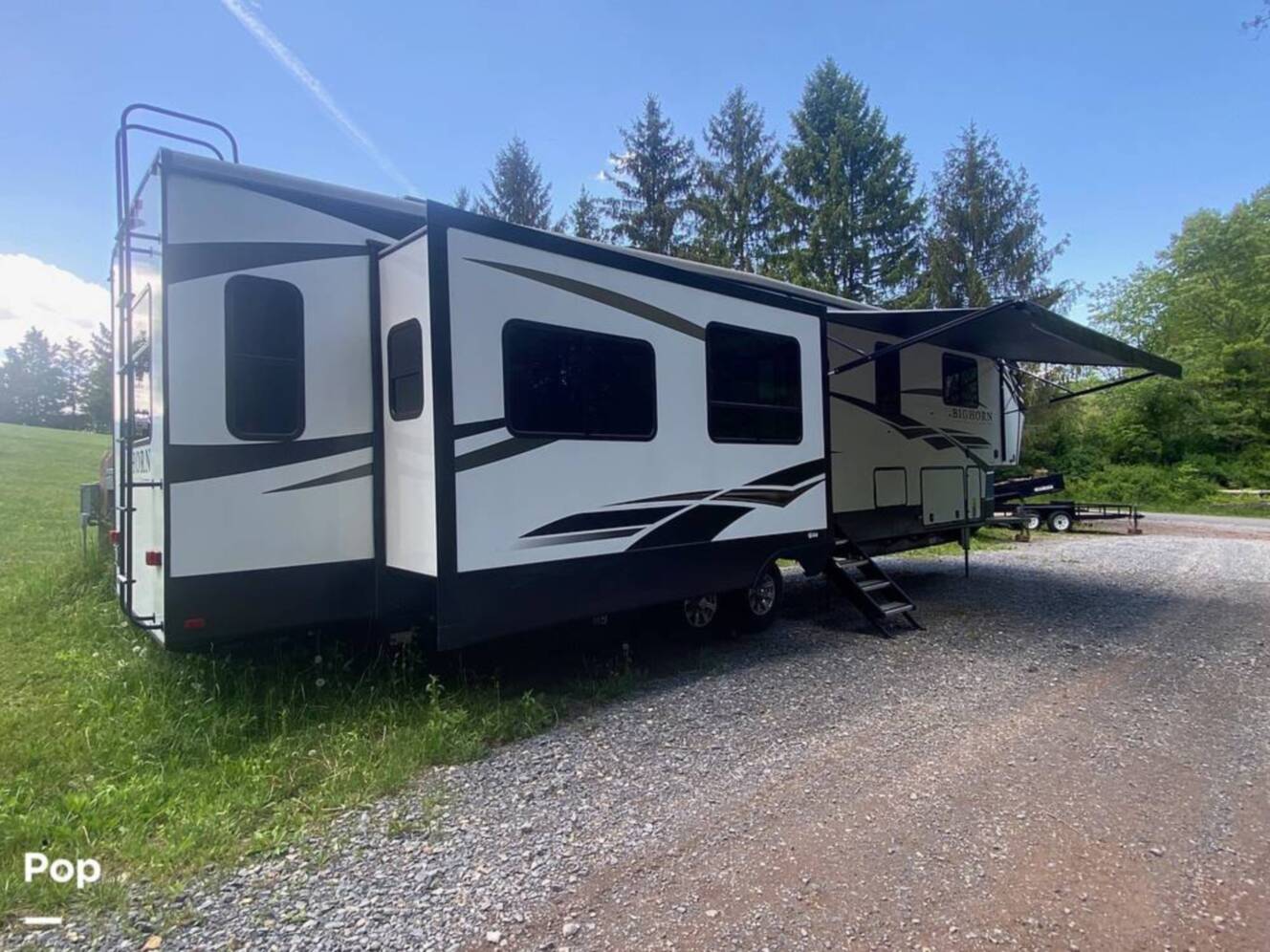 A photo of this 2020 Heartland Bighorn 39MB