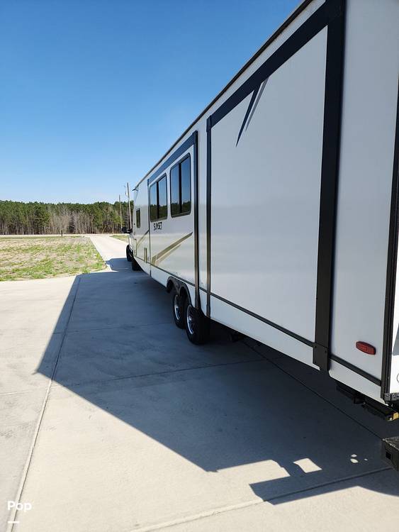2022 Crossroads Sunset Trail 331BH SS331BH in wade NC