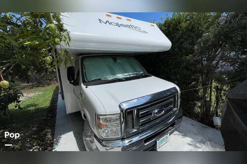 2012 Four Winds Majestic 28A in miami FL