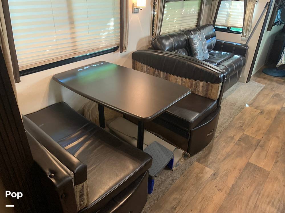 2018 Forest River Heritage Glen 312QBUD in beachwood NJ