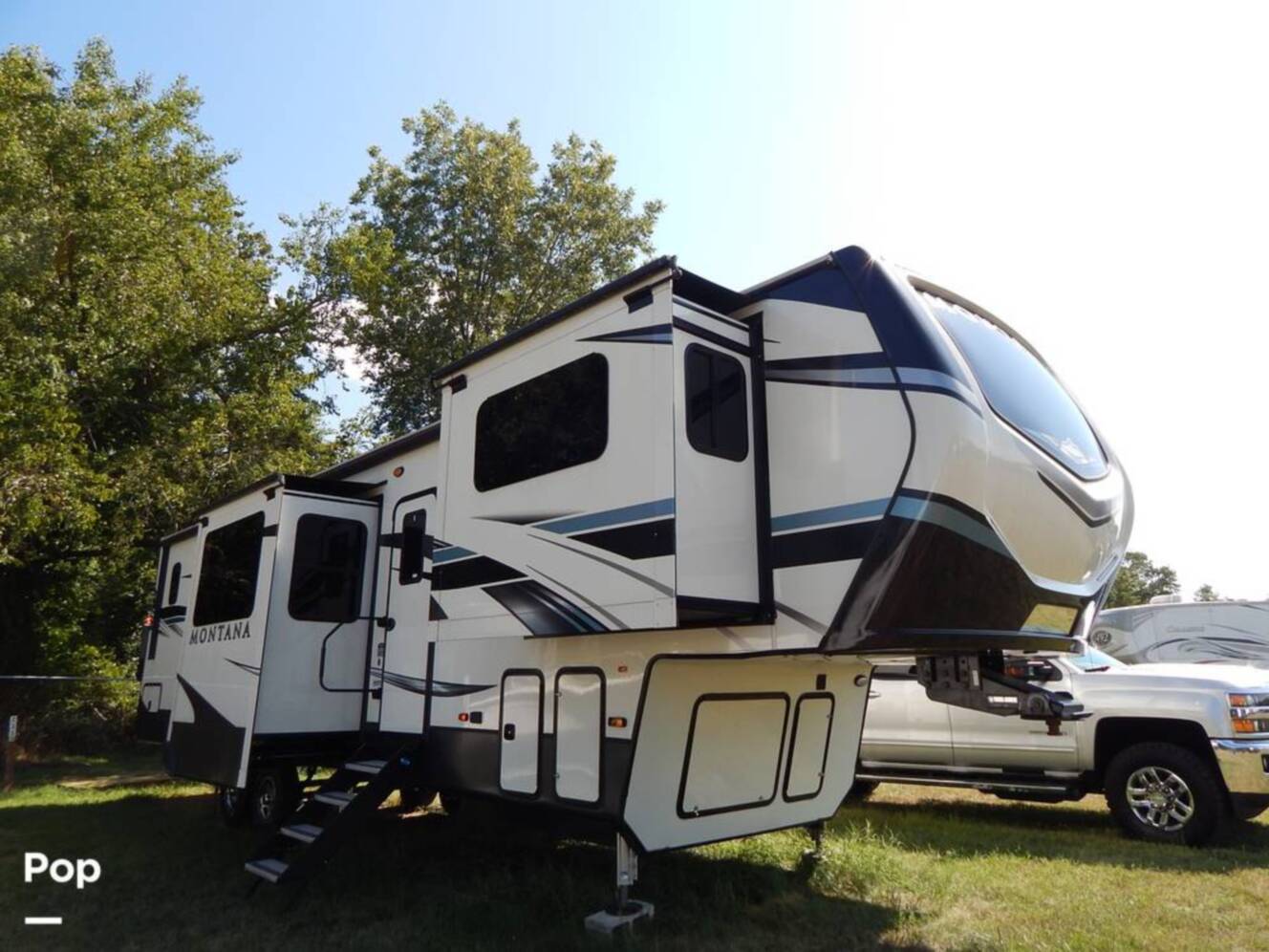 A photo of this 2021 Keystone Montana 3761FL