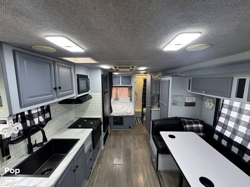 2011 Fleetwood Tioga Ranger 25G in huntsville AL
