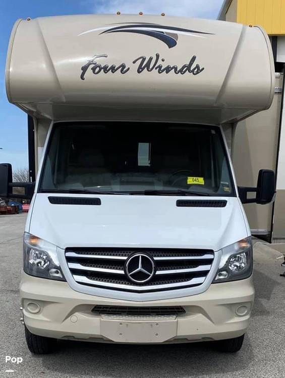 2017 Thor Motor Coach Four Winds 24FS in fairmont MN