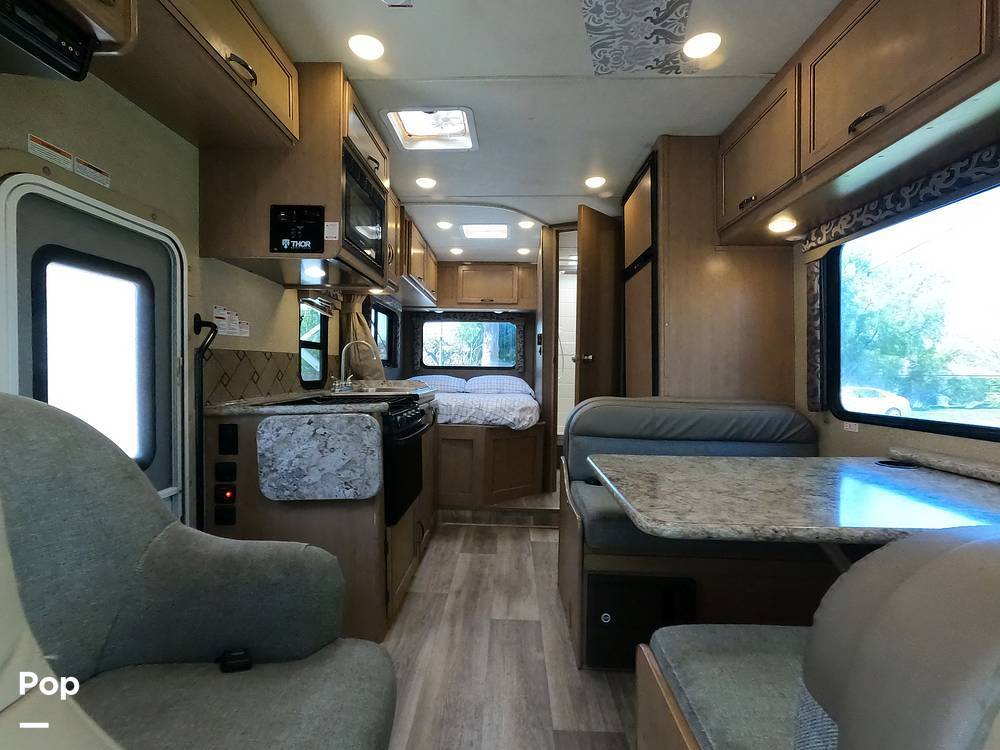 2019 Thor Motor Coach Four Winds 23U in santa ana CA