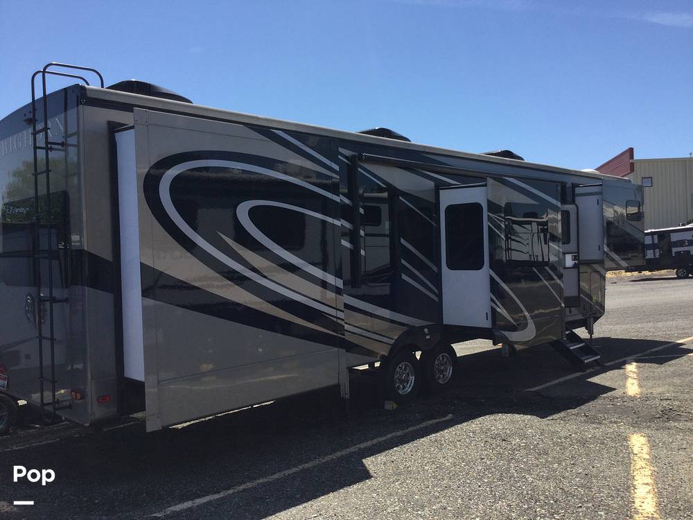 2020 Heartland Bighorn 3995FK in woodbridge VA