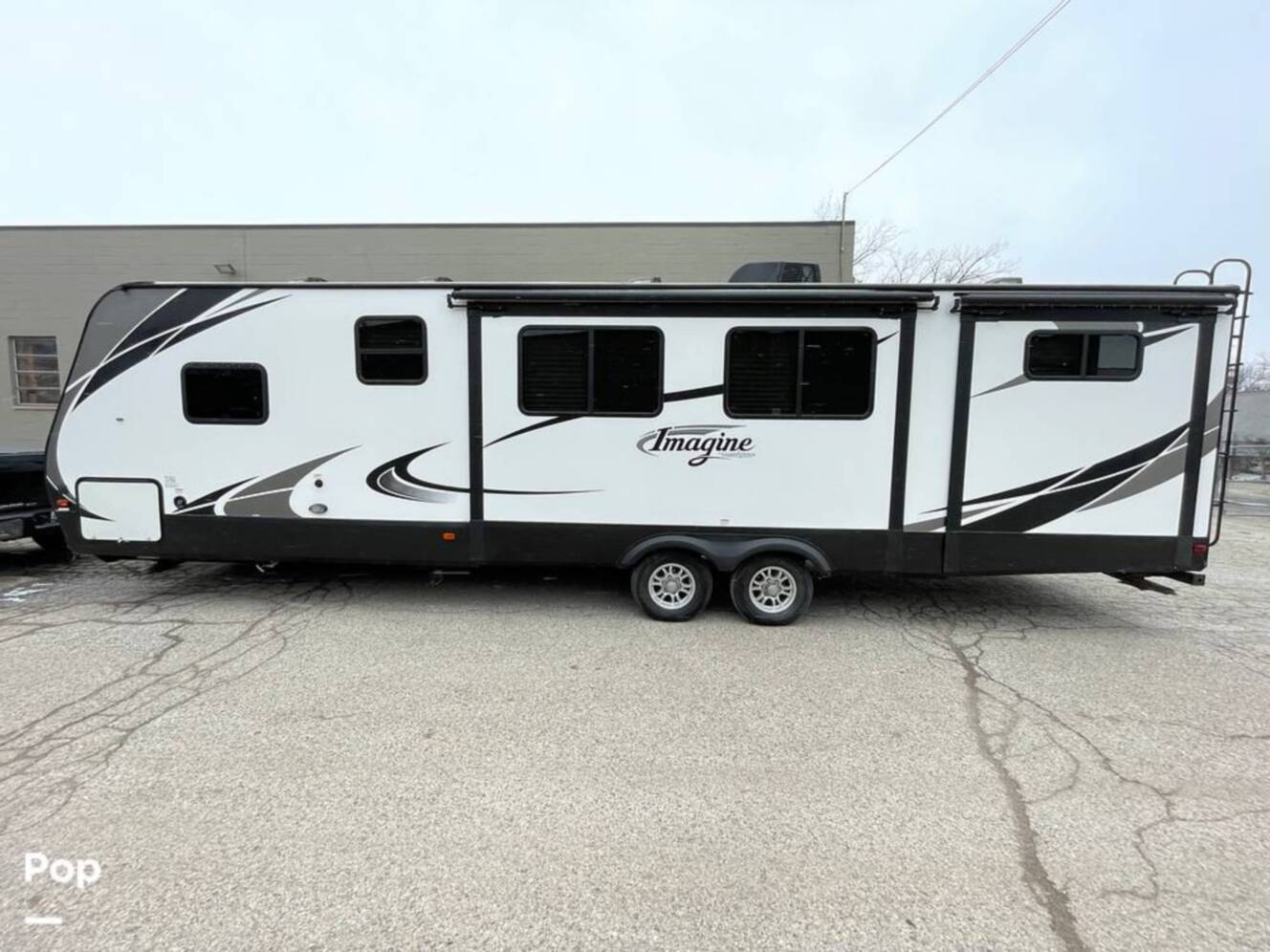 A photo of this 2018 Grand Design Imagine 3170BH