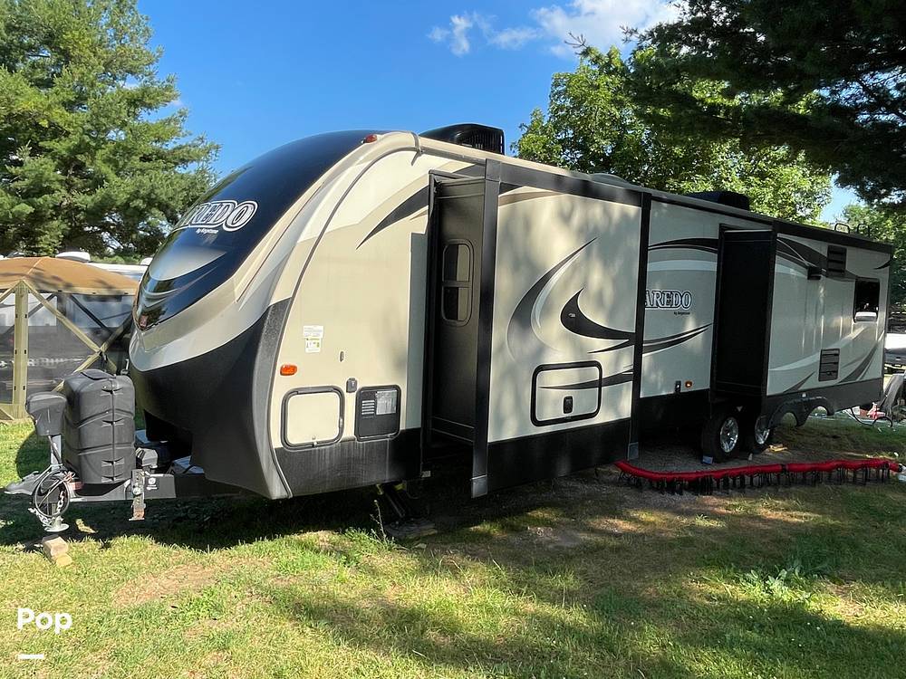 2018 Keystone Laredo 330RL in howell MI