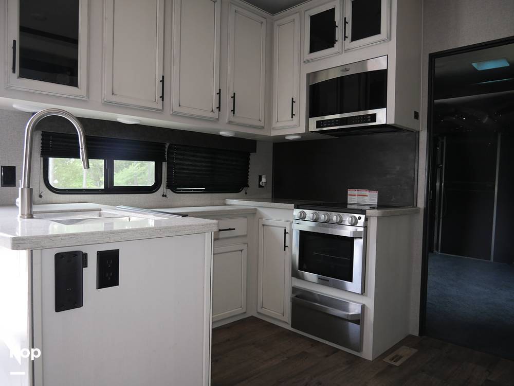 View more photos of this listing