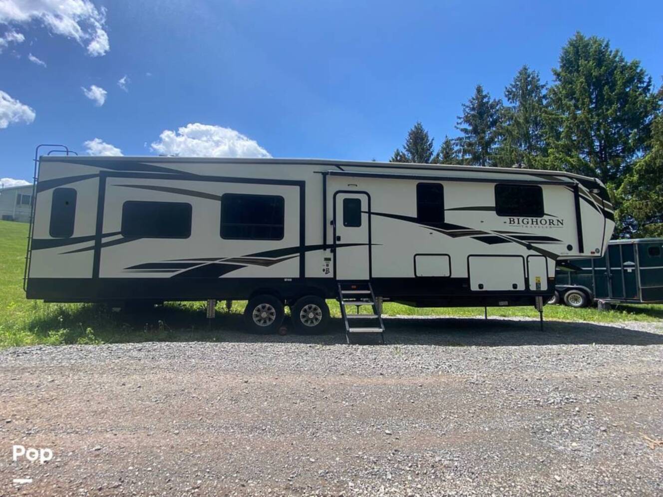 A photo of this 2020 Heartland Bighorn 39MB
