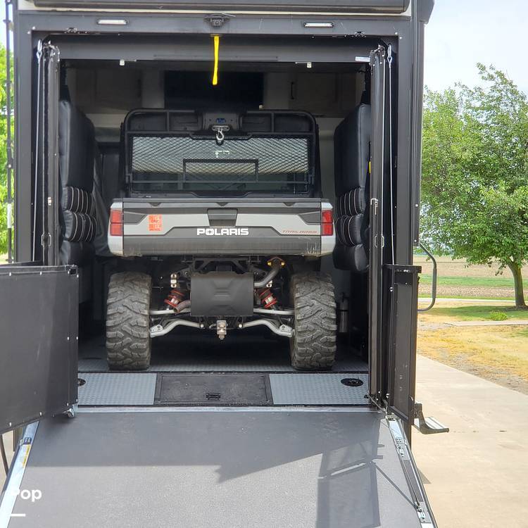 2022 Keystone Raptor 423 in irons MI