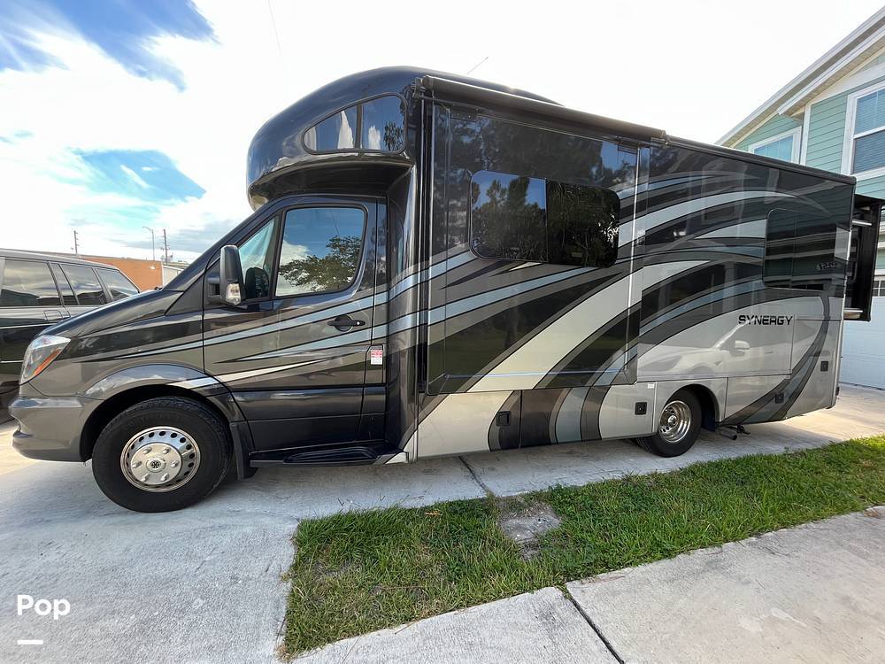 2017 Thor Motor Coach Synergy SP24 in ocean city NJ