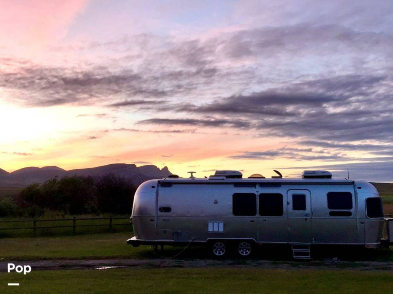 A photo of this 2019 Airstream Flying Cloud 30FB Bunk