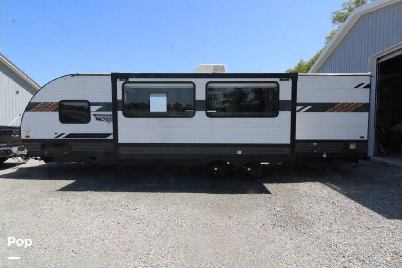 A photo of this 2022 Forest River Wildwood X-lite 263BHXL