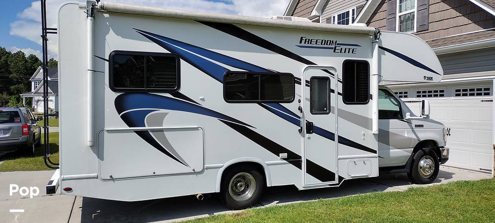2019 Thor Motor Coach Freedom Elite 23H in clarksville IA