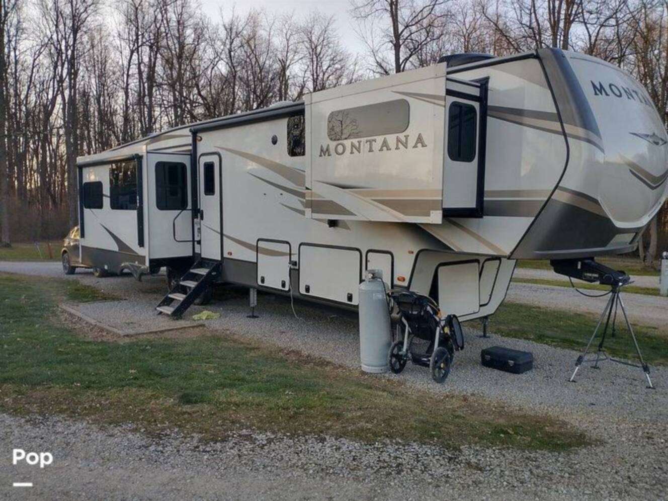 A photo of this 2020 Keystone Montana 3781RL