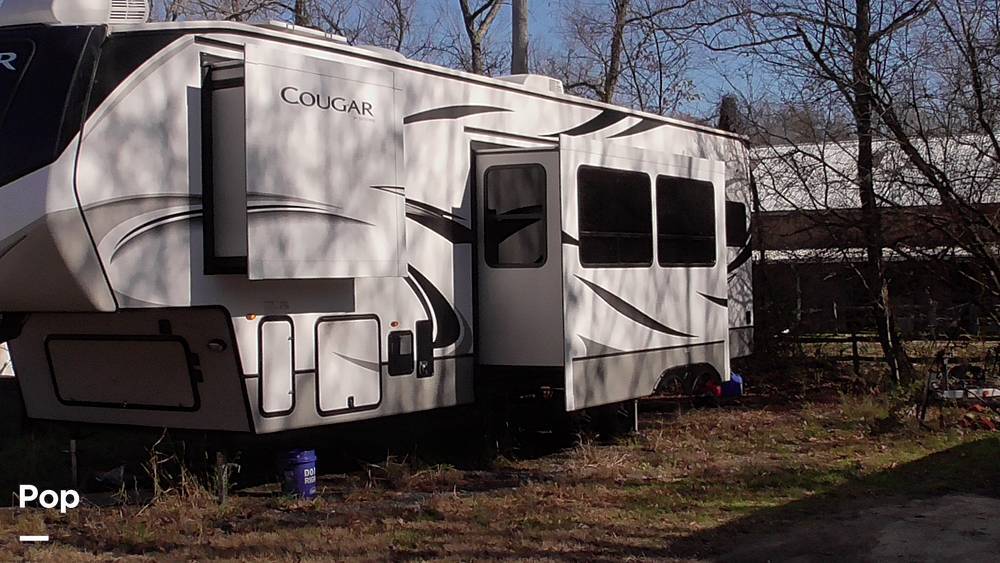 2022 Keystone Cougar 364BHL in jackson NJ