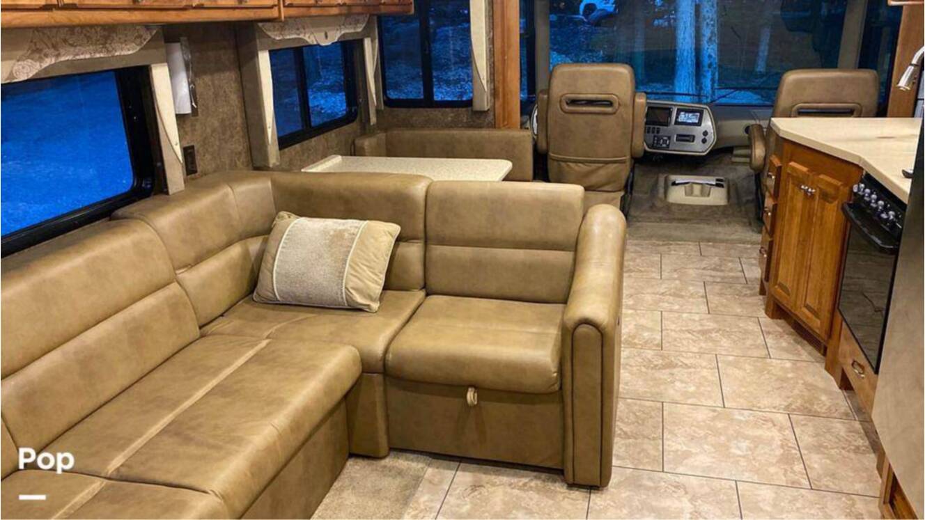 A photo of this 2015 Tiffin Allegro 32SA