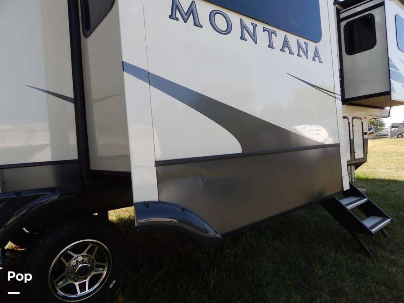 A photo of this 2021 Keystone Montana 3761FL
