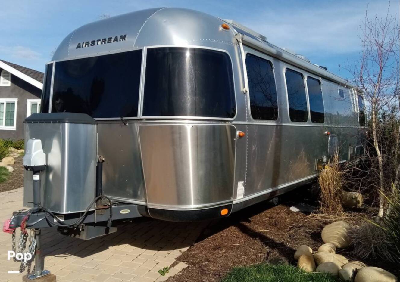 A photo of this 2016 Airstream Classic 30 Twin