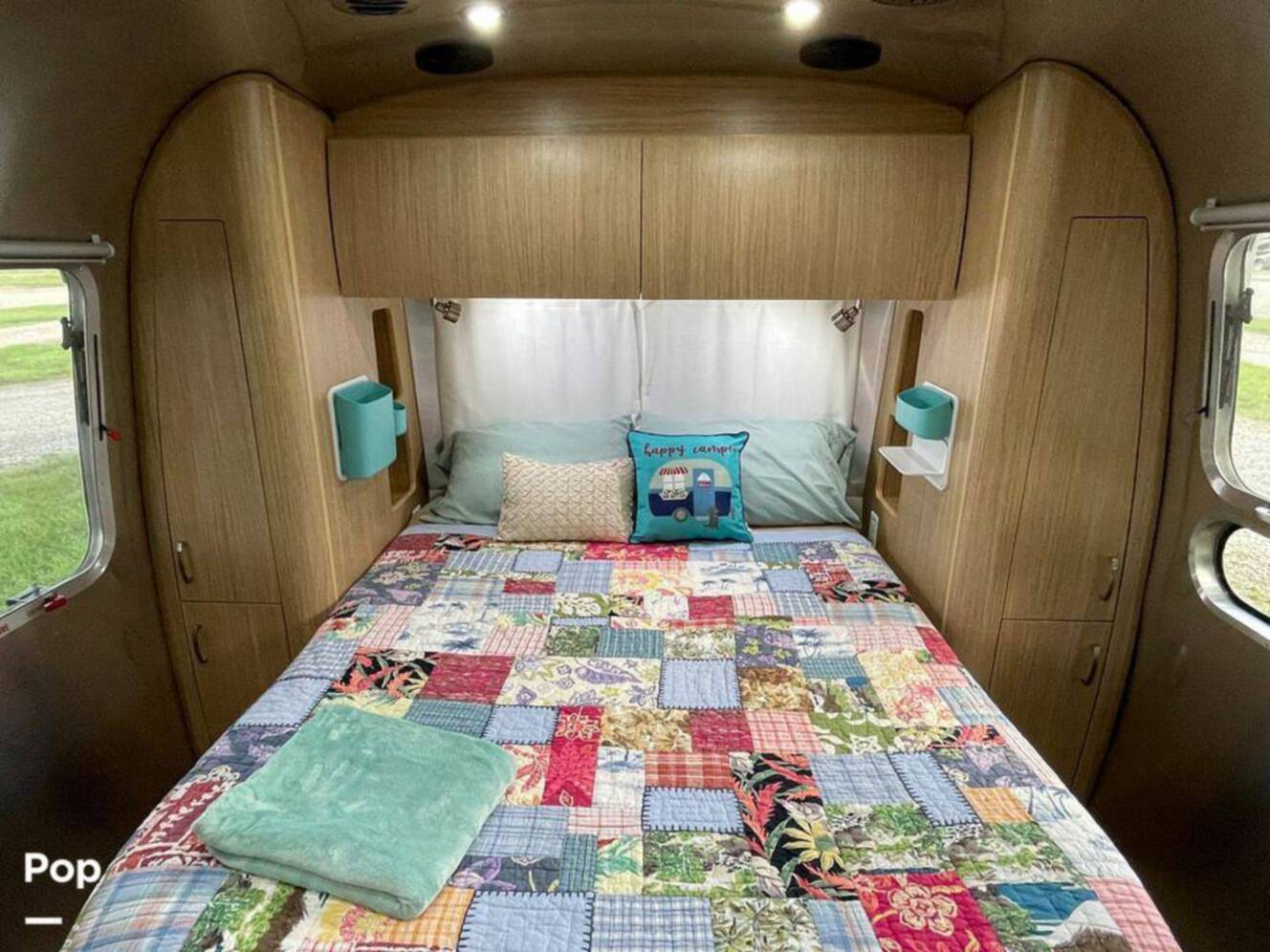A photo of this 2019 Airstream Flying Cloud 30FB Bunk