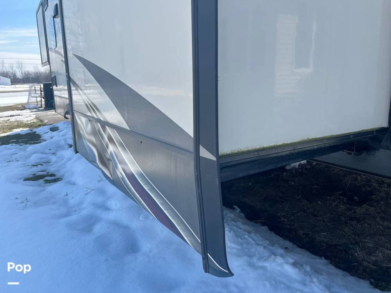 A photo of this 2016 Prime Time Crusader 337QBH