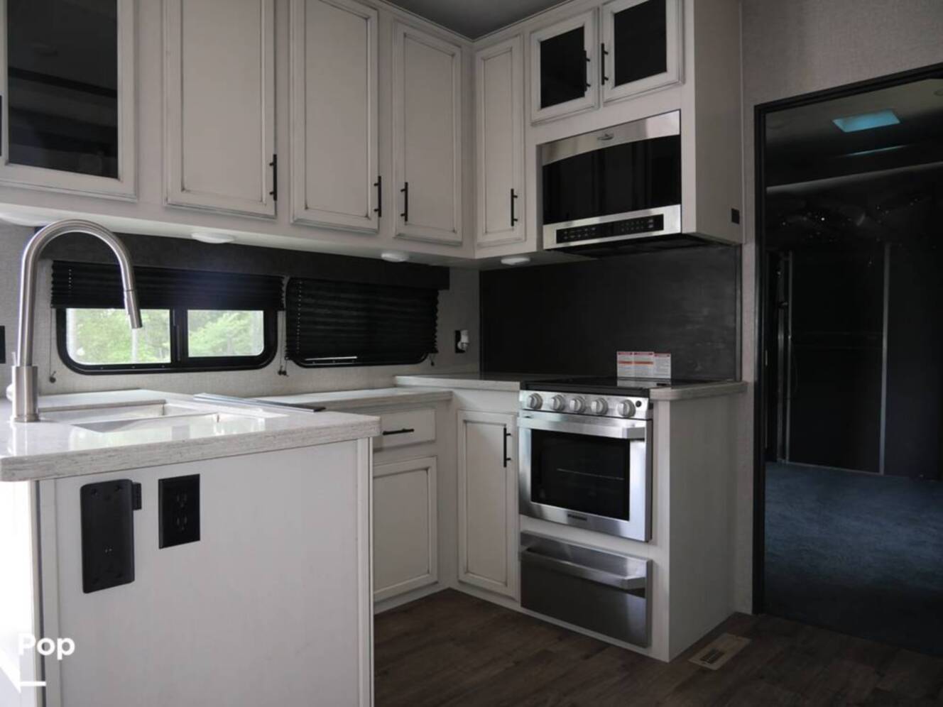 A photo of this 2020 Jayco Talon 385T