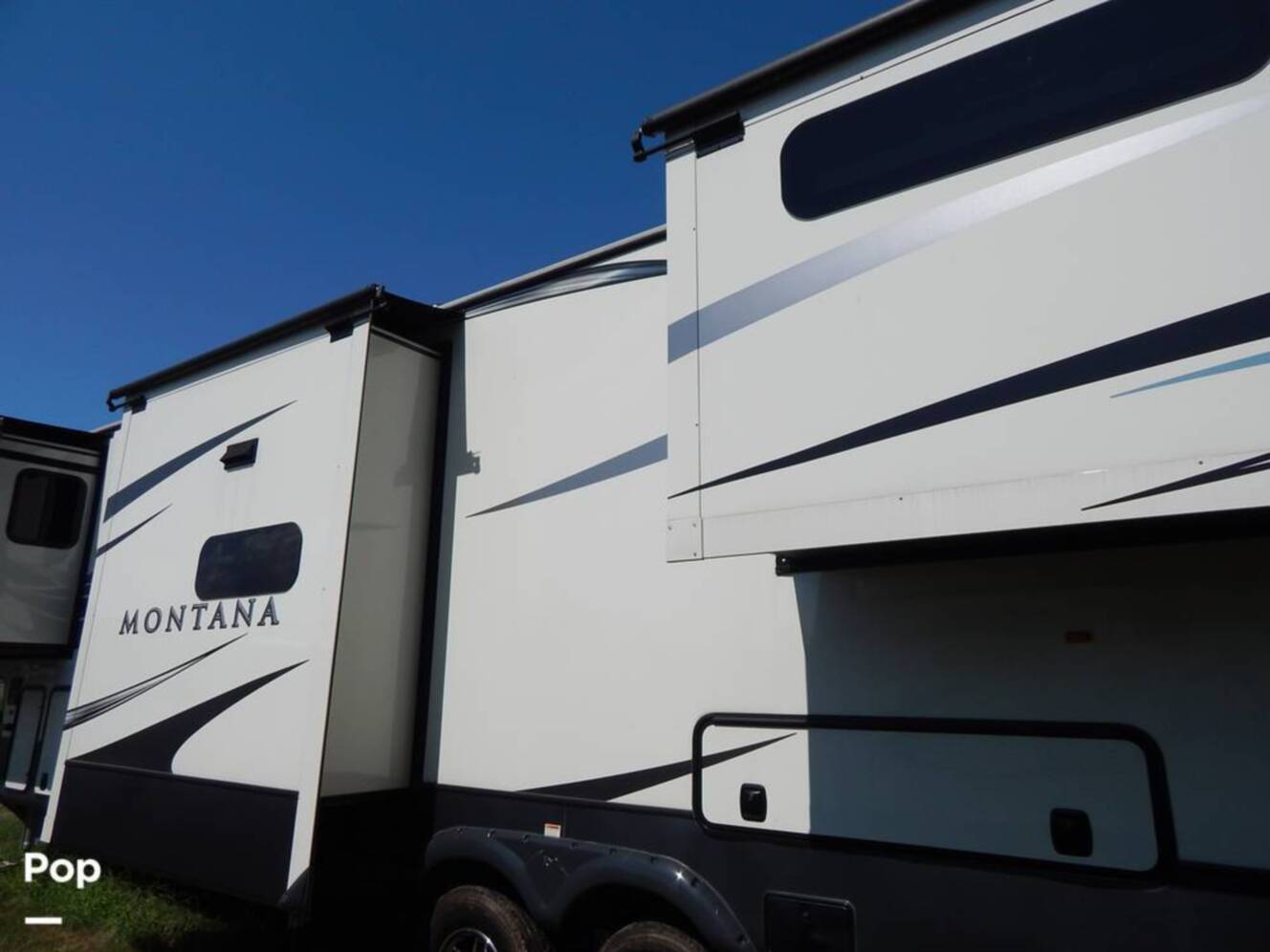 A photo of this 2021 Keystone Montana 3761FL