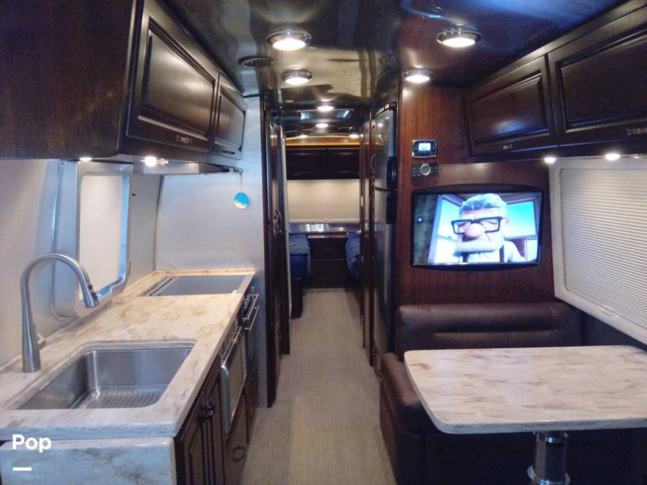 A photo of this 2016 Airstream Classic 30 Twin