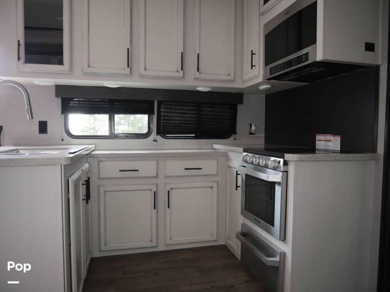 A photo of this 2020 Jayco Talon 385T