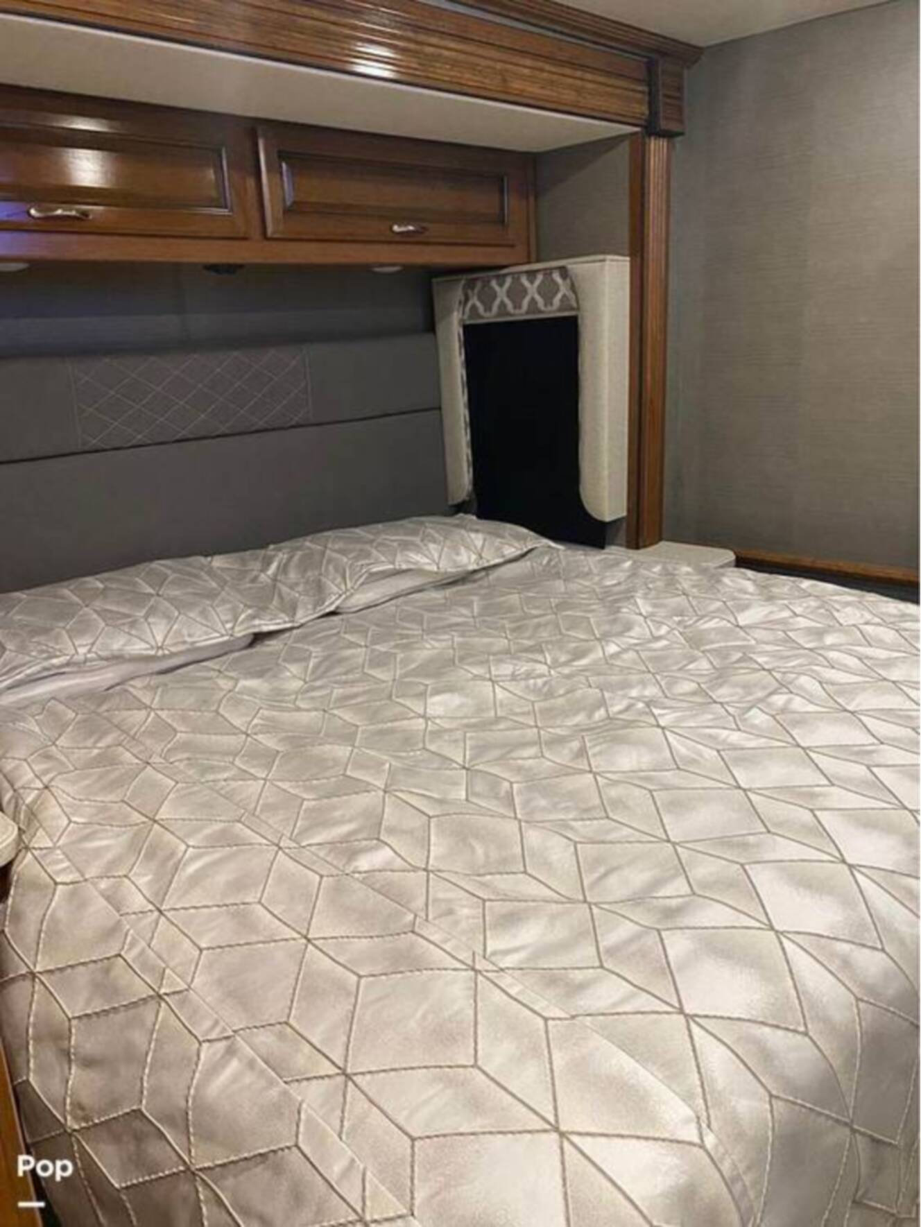 A photo of this 2018 Fleetwood Storm 32A
