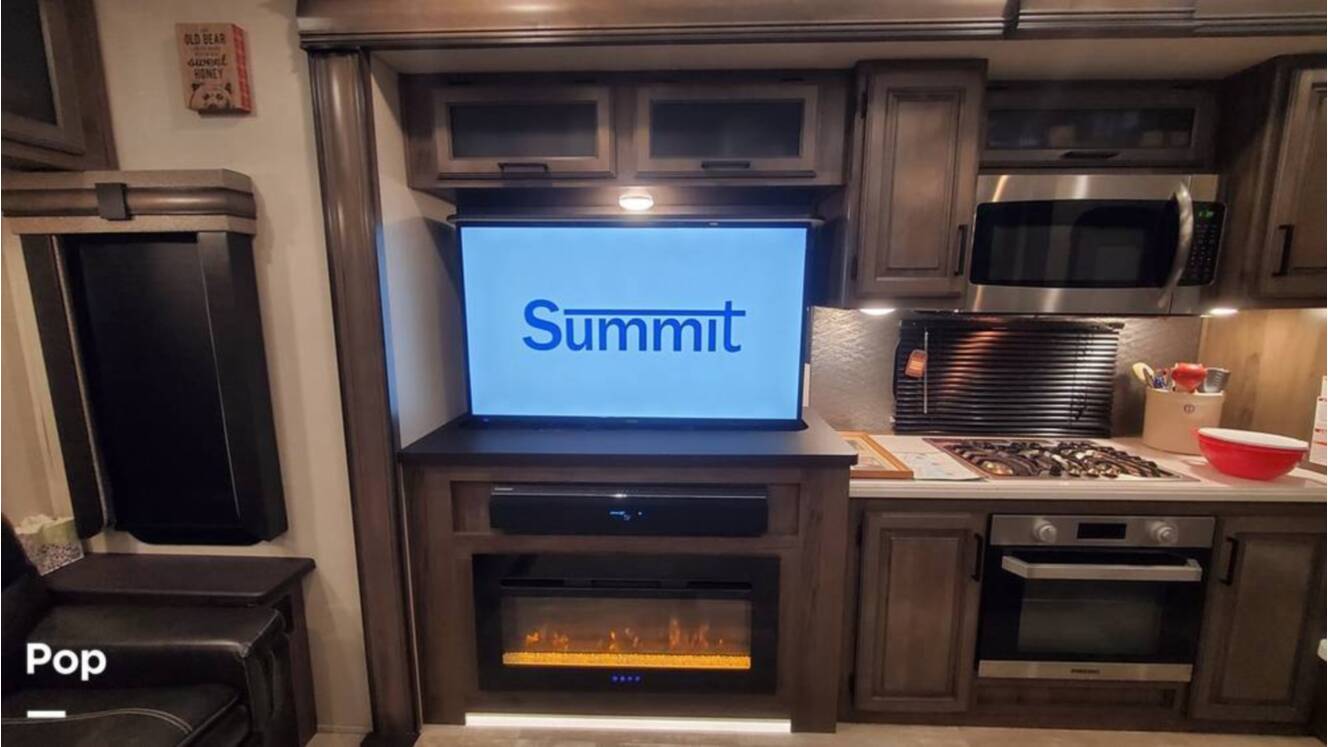 A photo of this 2021 Prime Time Sanibel 3102RSWB