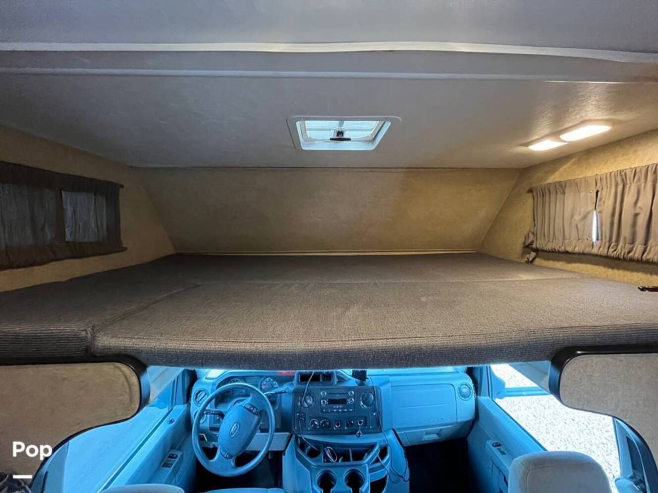 A photo of this 2018 Thor Motor Coach Majestic 28A