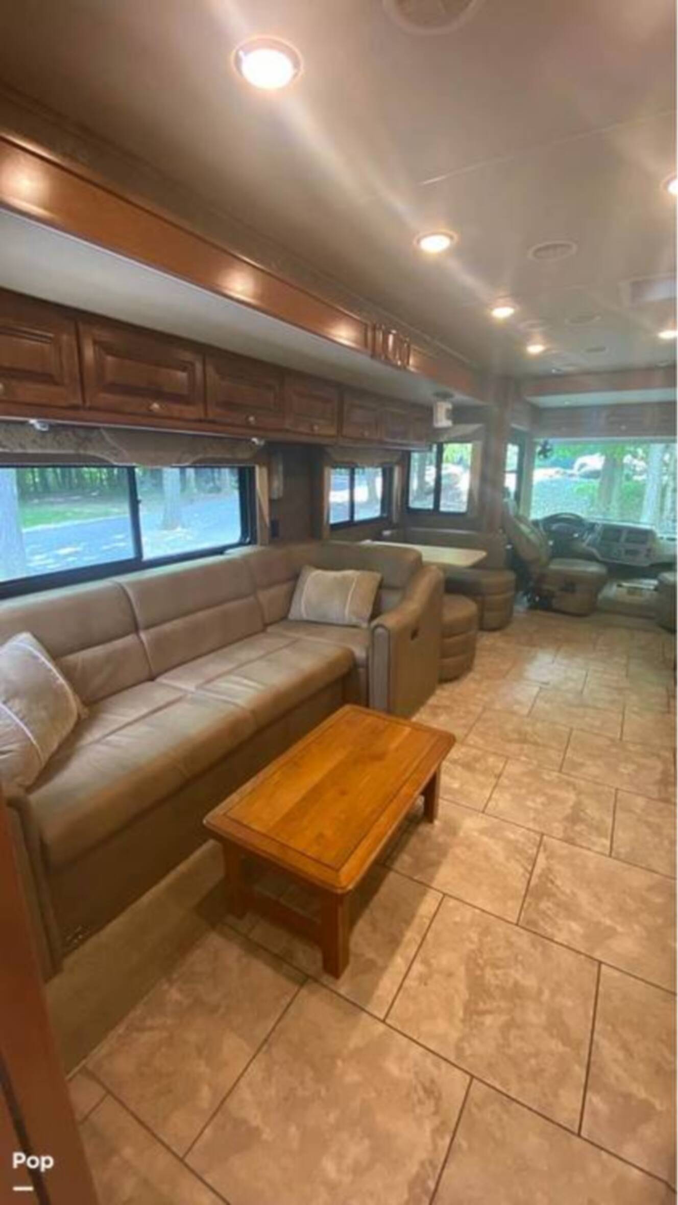 A photo of this 2015 Tiffin Allegro 32SA