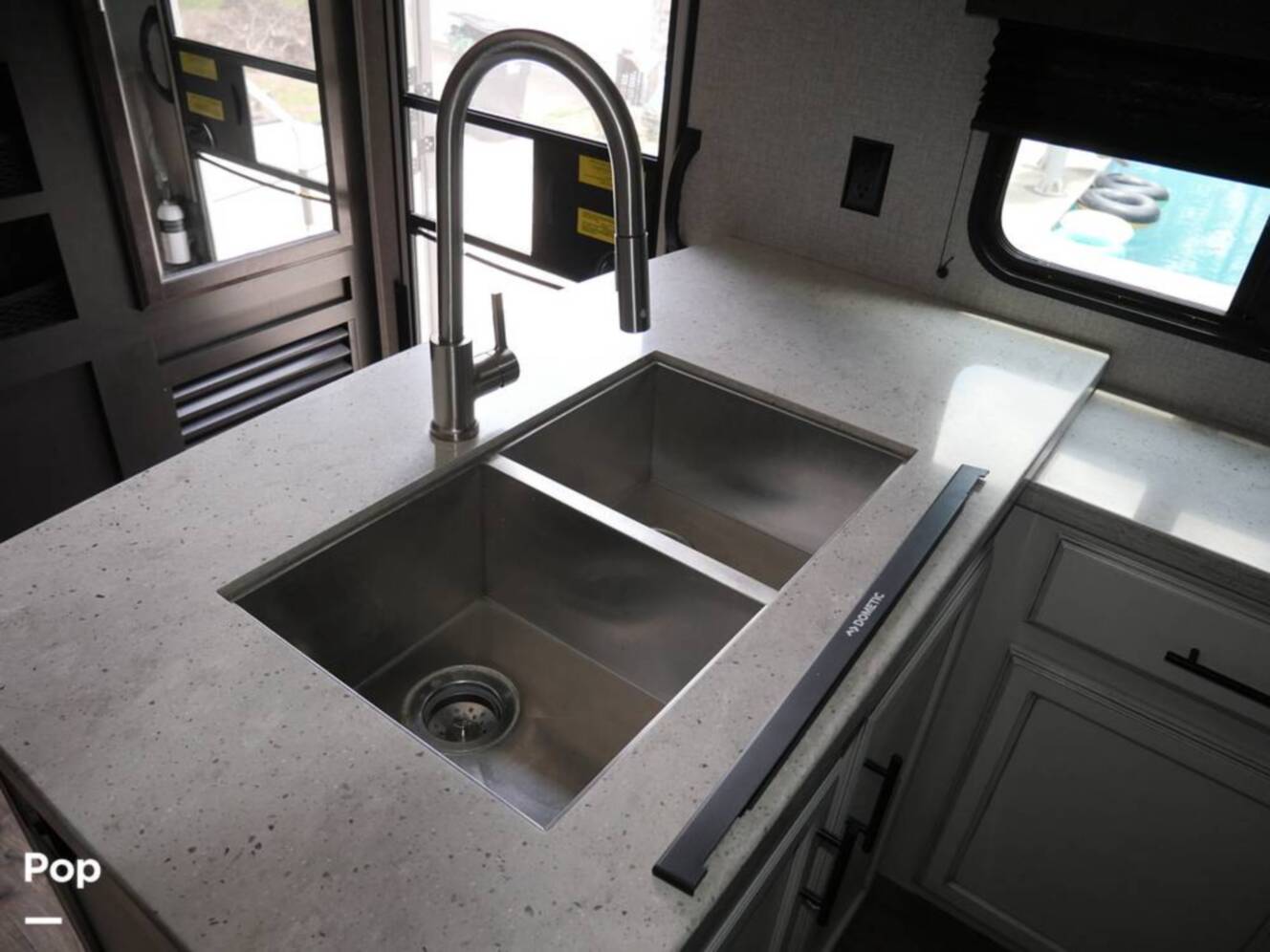 A photo of this 2020 Jayco Talon 385T