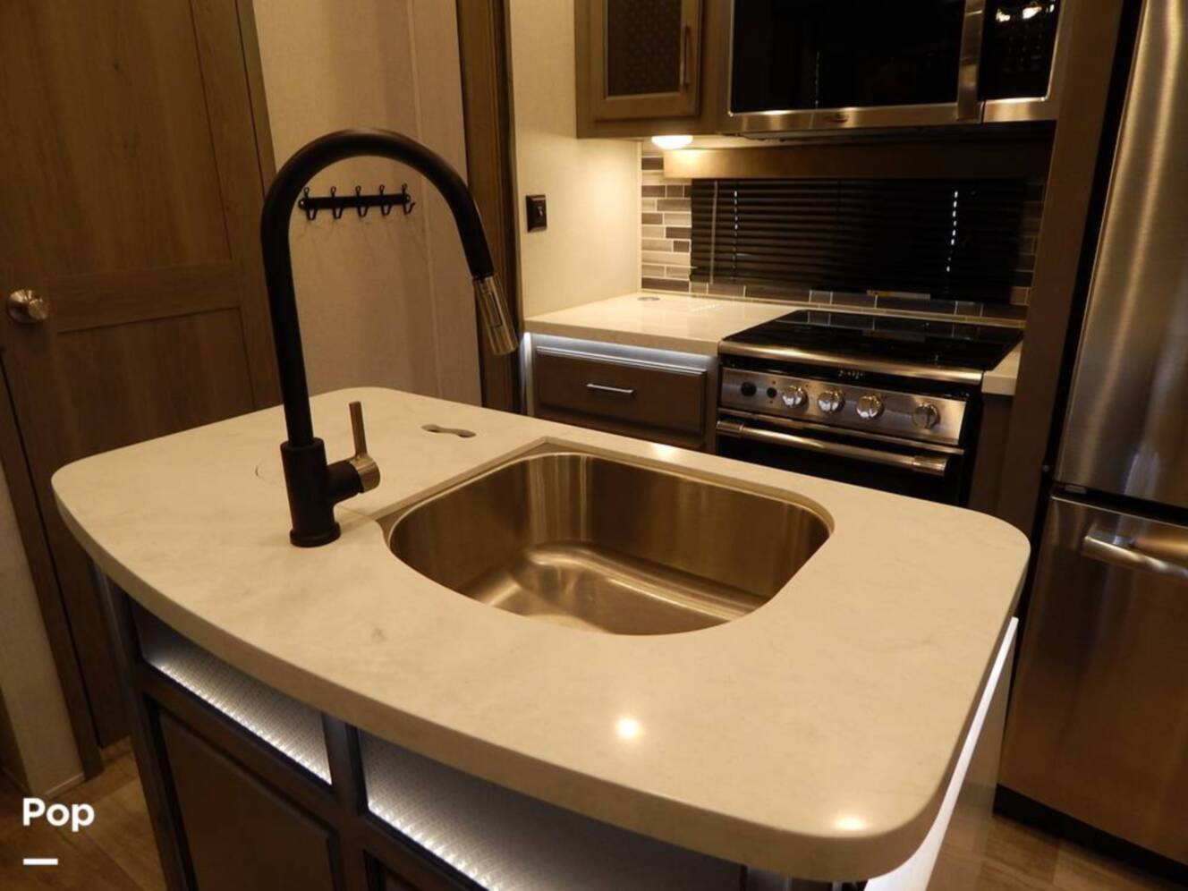 A photo of this 2021 Keystone Montana 3761FL