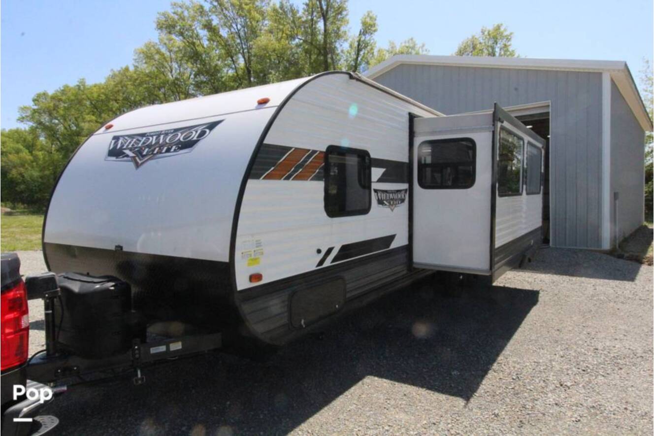 A photo of this 2022 Forest River Wildwood X-lite 263BHXL