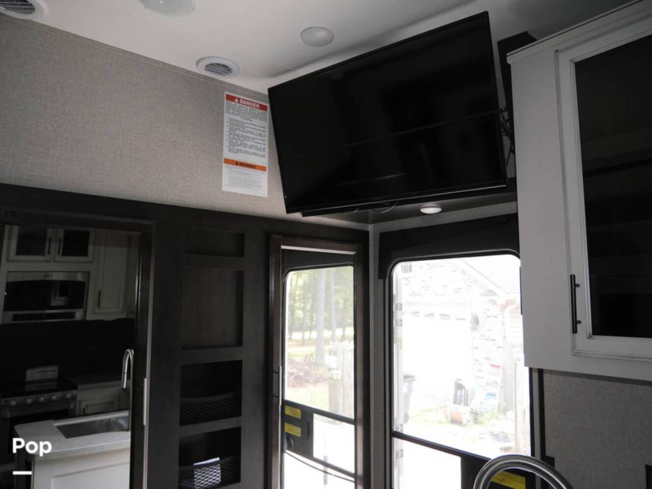A photo of this 2020 Jayco Talon 385T