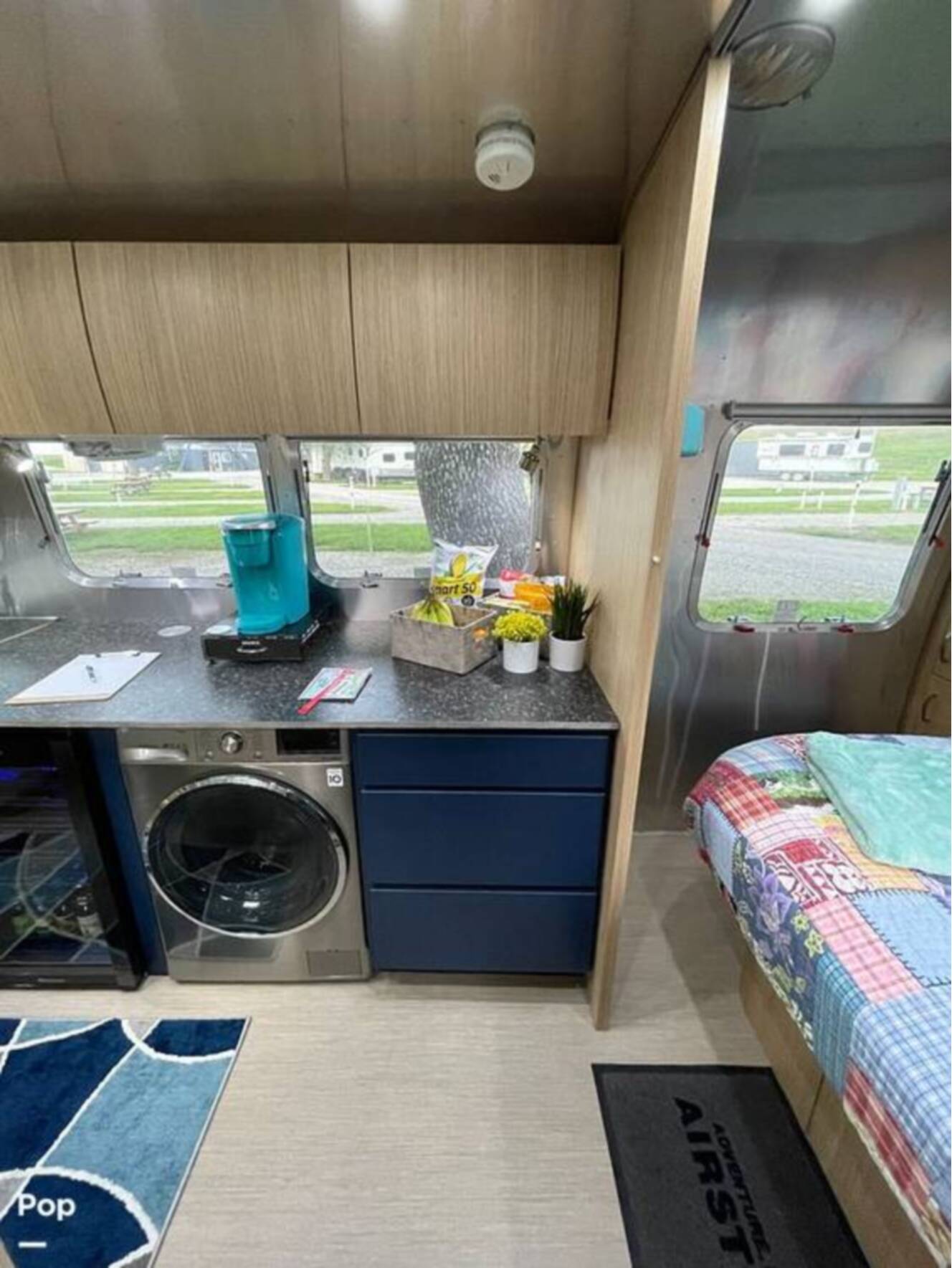 A photo of this 2019 Airstream Flying Cloud 30FB Bunk