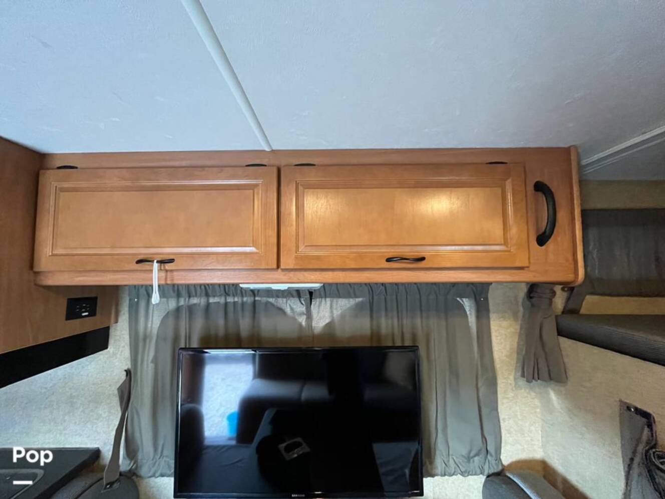 A photo of this 2018 Thor Motor Coach Majestic 28A