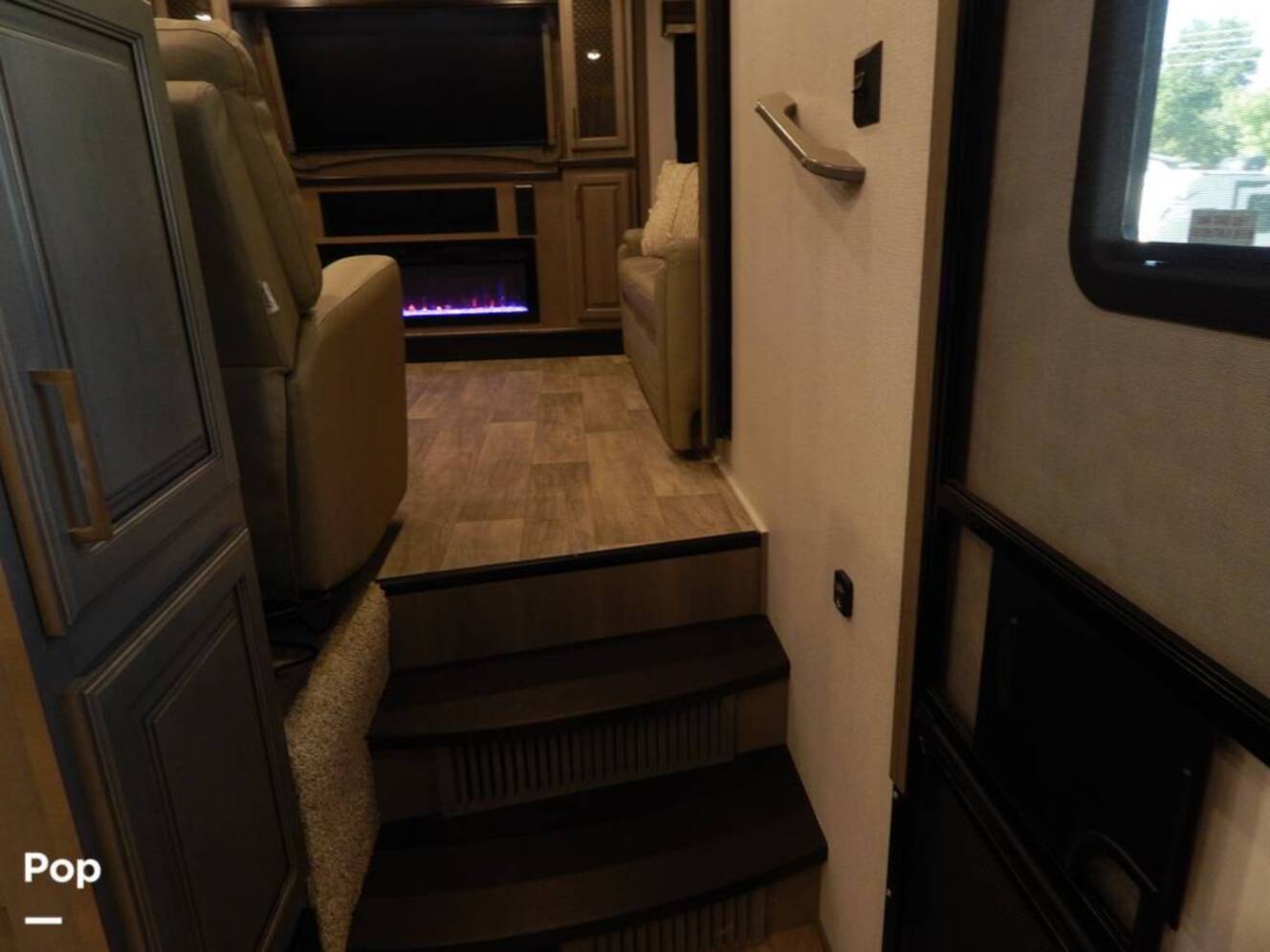 A photo of this 2021 Keystone Montana 3761FL
