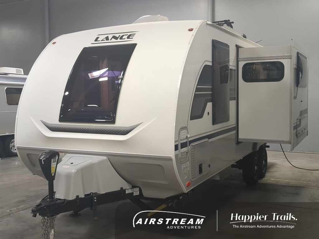 2022 Lance Travel Trailer 2185 in clackamas OR