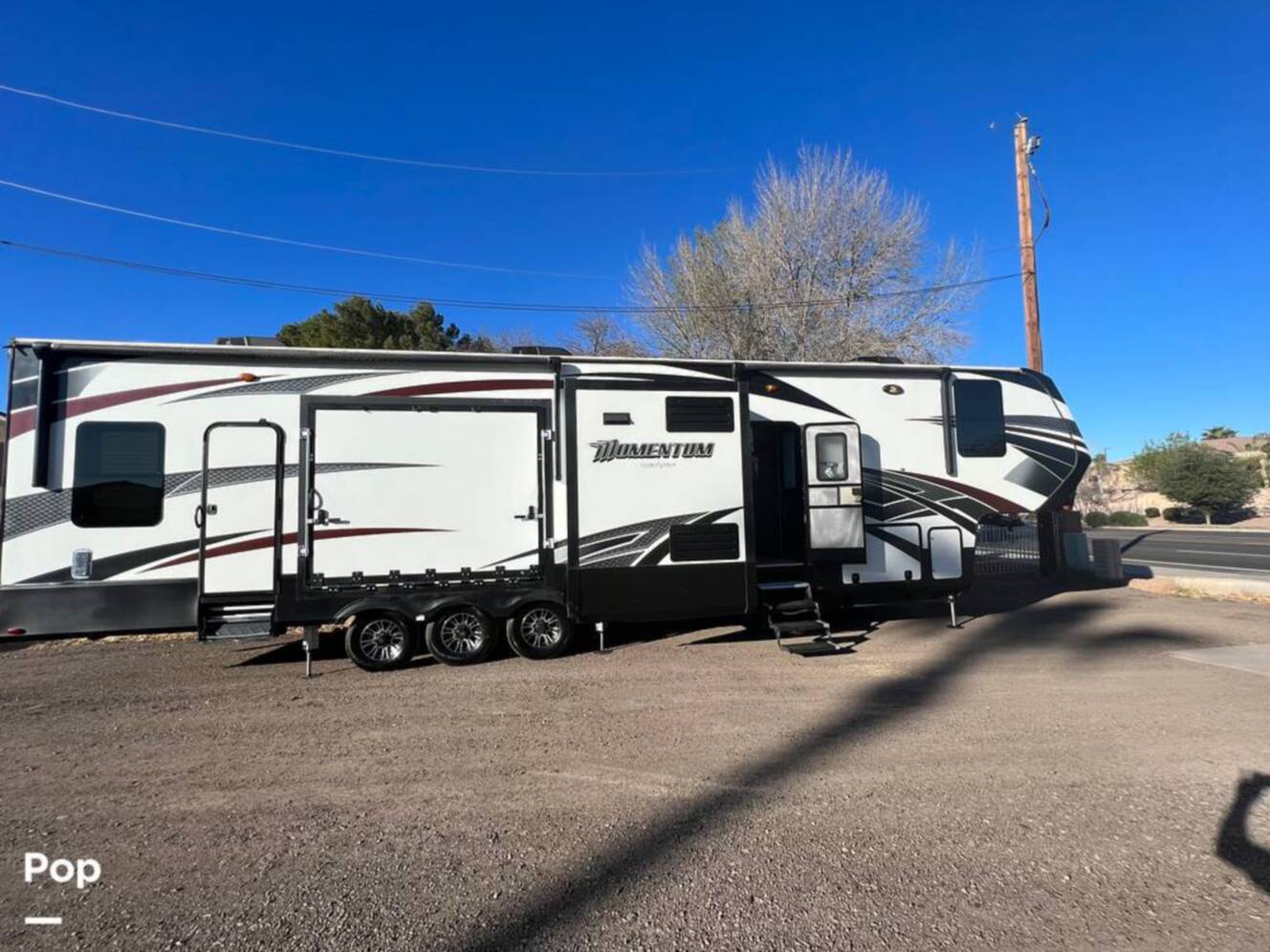 A photo of this 2017 Grand Design Momentum 399th